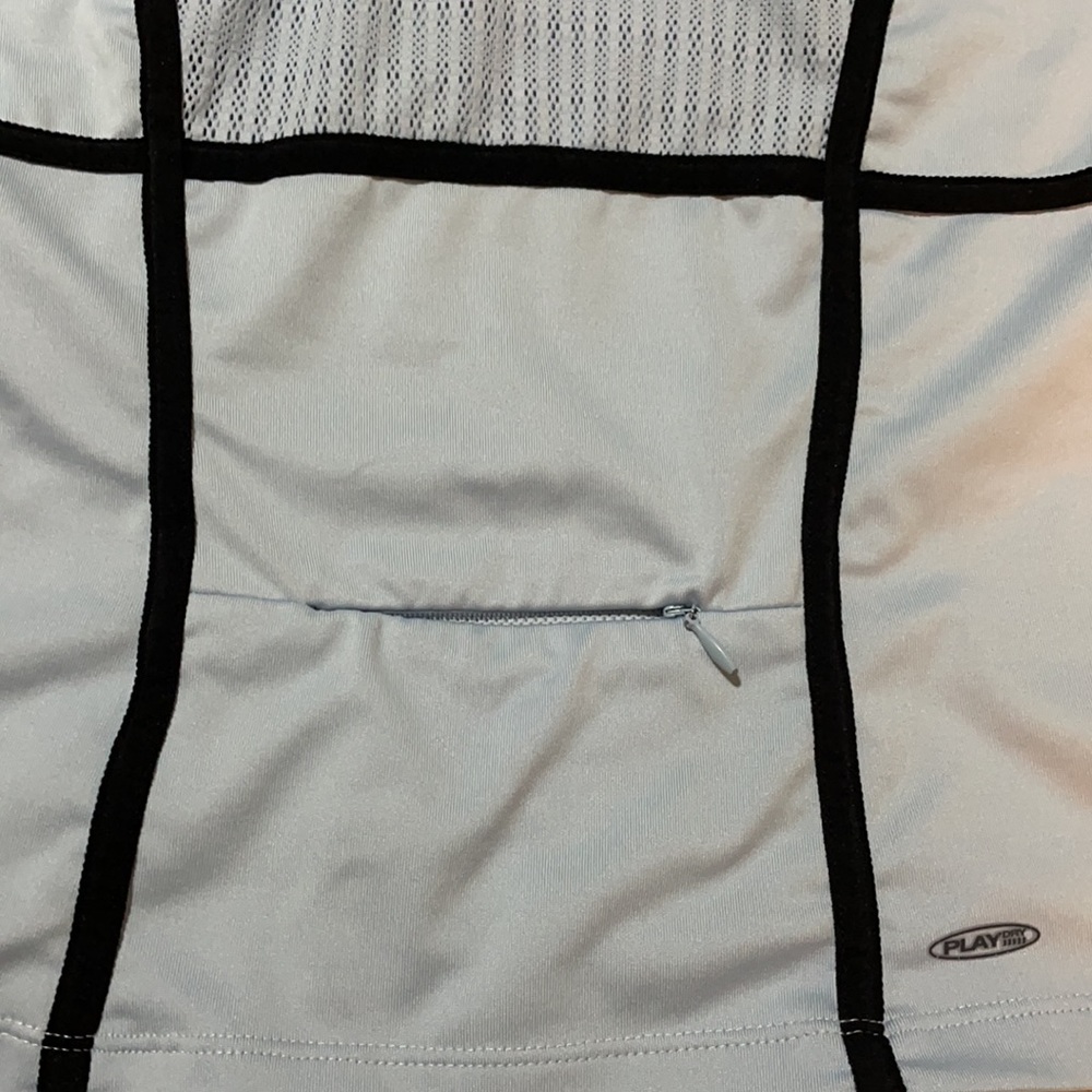 Used Reebok top - Picture 5 of 8